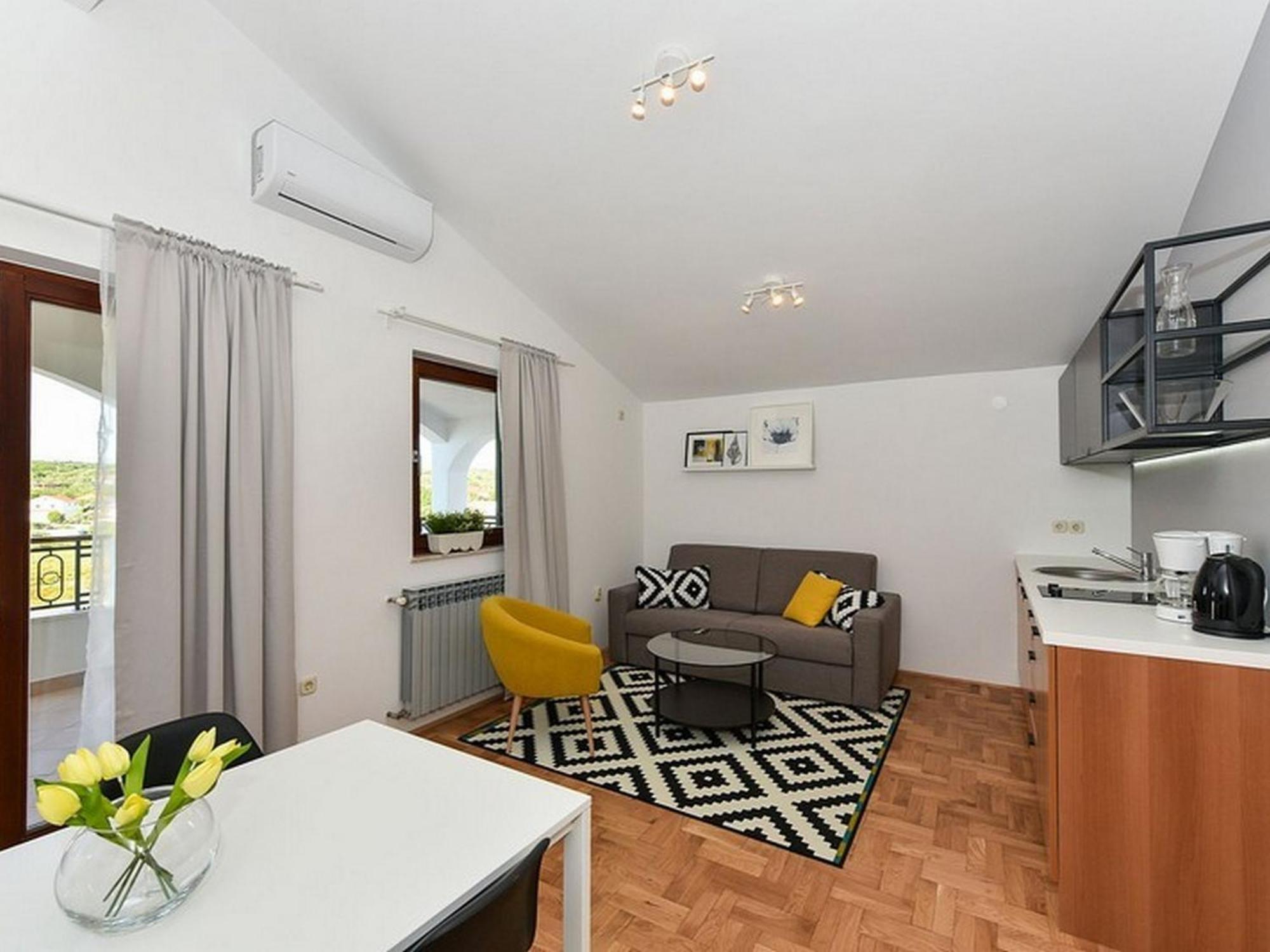 Mediterraneo Garden Apartments Petrcane Bilik gambar