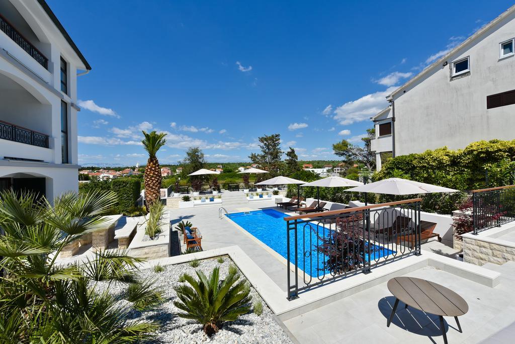 Mediterraneo Garden Apartments Petrcane Luaran gambar