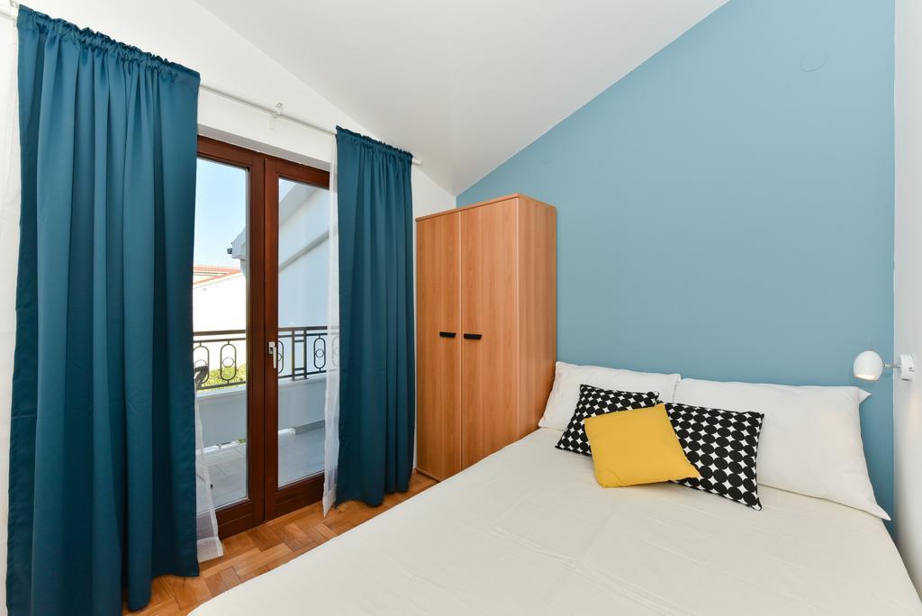 Mediterraneo Garden Apartments Petrcane Luaran gambar