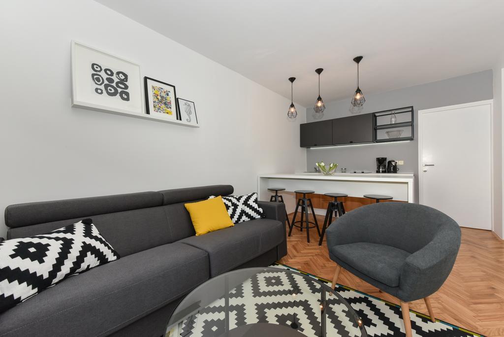 Mediterraneo Garden Apartments Petrcane Luaran gambar
