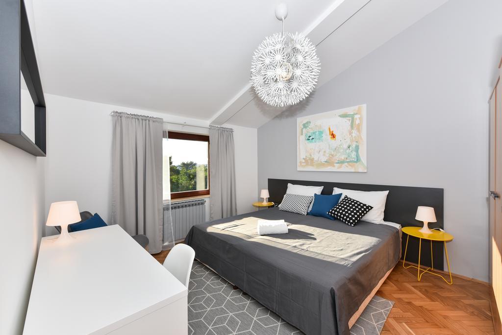 Mediterraneo Garden Apartments Petrcane Luaran gambar
